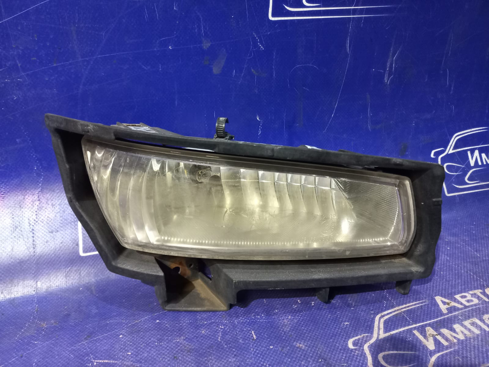Туманка правая TOYOTA ALPHARD 2005-2008