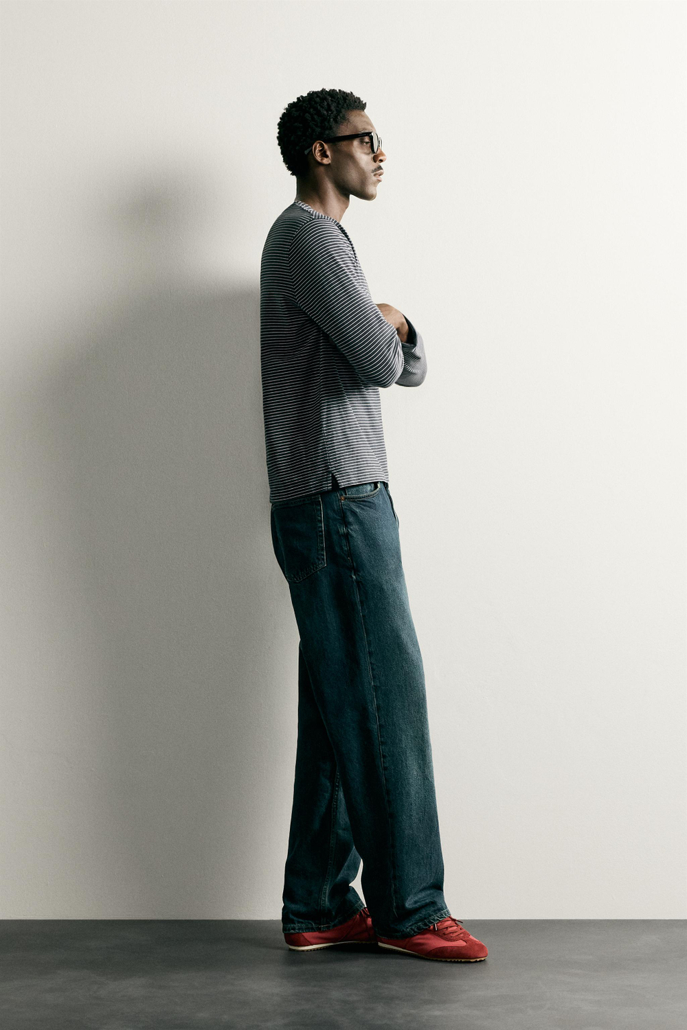 ЖАККАРДОВАЯ ФУТБОЛКА В ПОЛОСКУ — ZARA · 1887/305