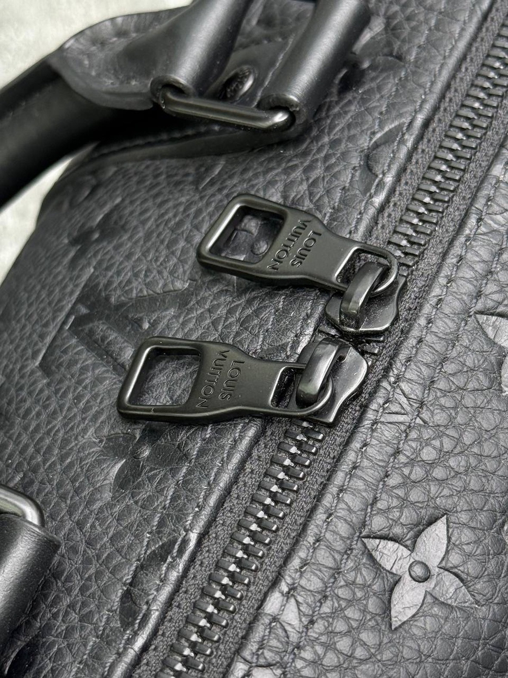 Дорожная сумка Louis Vuitton Keepall 35