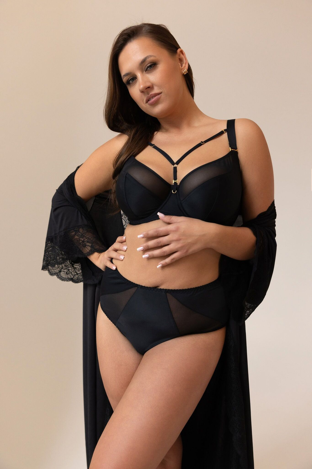 Бюстгальтер plus size с декоративными бретелями (Размер: 110D) (Цвет: черный)