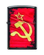 Легендарная классическая американская бензиновая широкая зажигалка ZIPPO Classic Black Matte™ Полноцветное изображение Знамени Победы чёрная матовая из латуни и стали ZP-218 SOVIET FLAG SICKLE