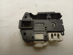 IWUE 4105 CIS кт28 Устройство блокировки люка стиральной машины Ariston, Indesit C00307442 б/у
