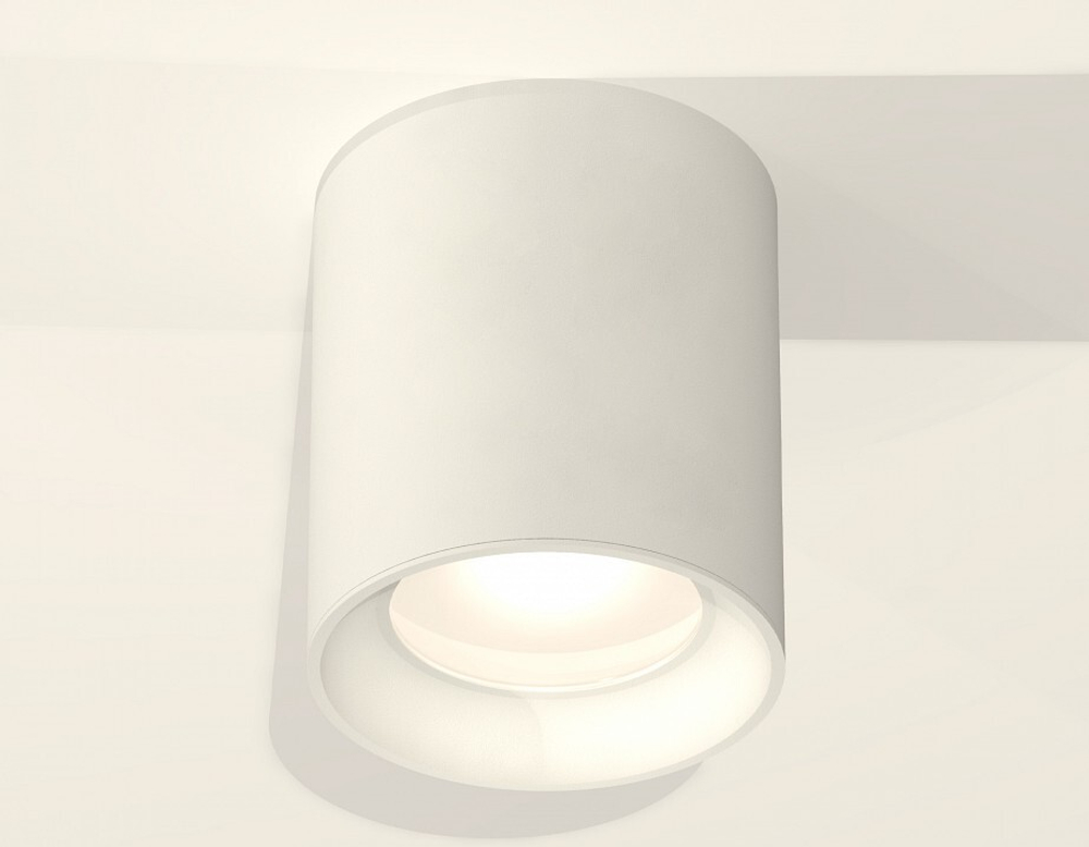Накладной светильник Ambrella Light XS XS7421010