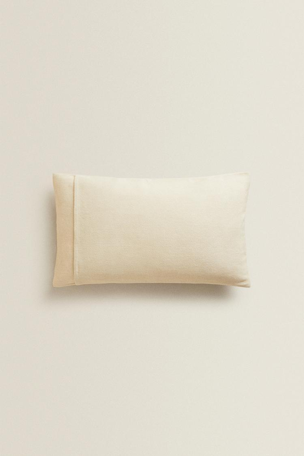 ZARA HOME ОДНОТОННЫЙ ЧЕХОЛ ДЛЯ ДЕКОРАТИВНОЙ ПОДУШКИ, ЭКРЮ