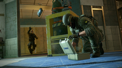 Игровая валюта Tom Clancy's Rainbow Six Siege: 600 Credits (Xbox One + Xbox Series X|S) (RU)