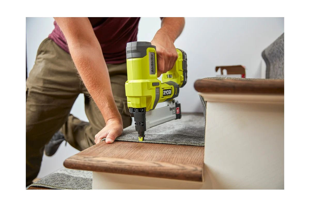 Ryobi 18В Степлер без аккумулятора в комплекте R18GS18-0 5133005138