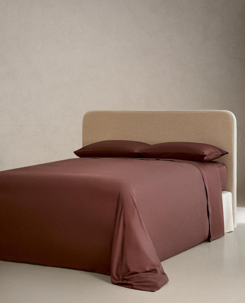 ZARA HOME САТИНОВЫЙ ПОДОДЕЯЛЬНИК, ВИННЫЙ