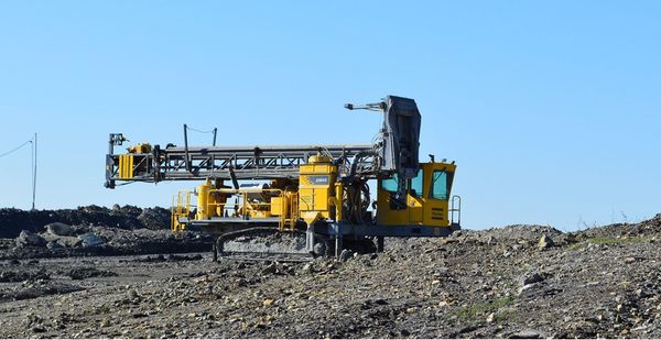 Поставка радиатора арктического класса для бурового станка DM45 от производителя EPIROC клиенту. Поставка радиатора арктического класса для бурового станка DM45 от производителя EPIROC клиенту.