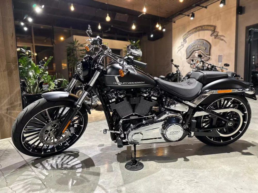 Harley-Davidson Breakout 117 MY2023