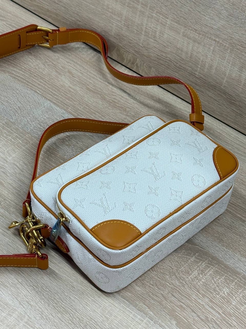 Мессенджер-Сумка через плечо Louis Vuitton