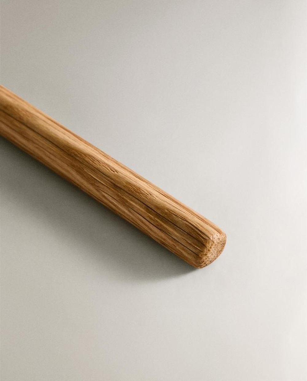 ZARA HOME ШУМОВКА ИЗ ДУБА, КОРИЧНЕВЫЙ