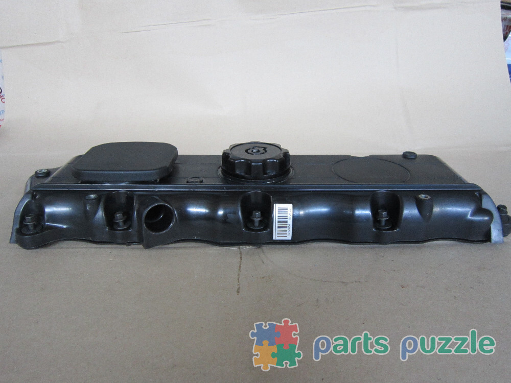 Крышка клапанная в сборе / CYL.HEAD COVER АРТ: T426695
