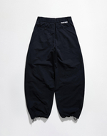 Мужские брюки baggy с вытачками OUT OF CORE - BERSHKA