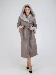 Дубленка зимняя натуральная с капюшоном