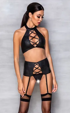 Nancy set Black