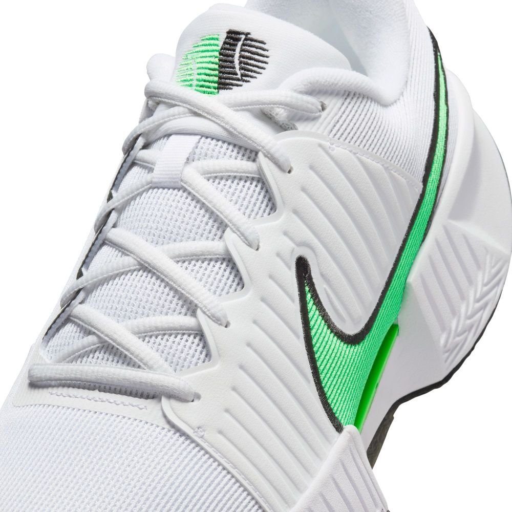 Мужские кроссовки теннисные Nike Zoom GP Challenge Pro - white/poison green-black