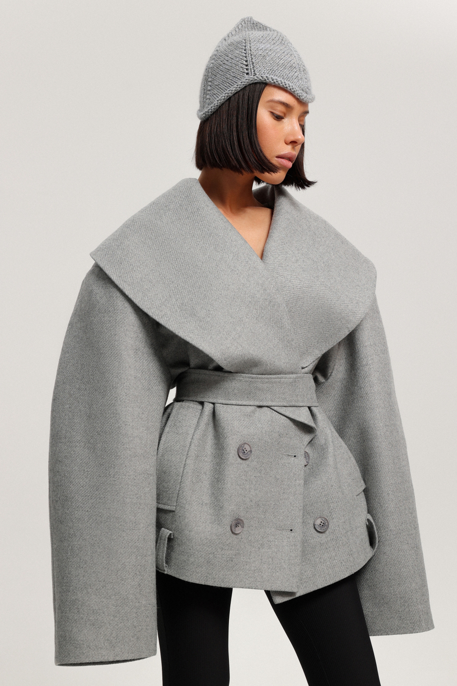 Пальто с округлым воротником