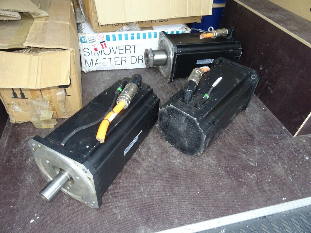 B&R AUTOMATION 8LSA84.S1030D200-0 B&R AUTOMATION 8LSA84.S1030D200-0