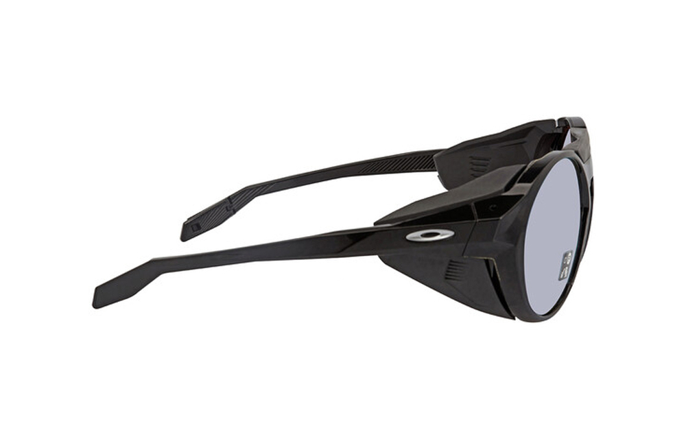 Oakley Plastic