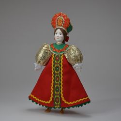Кукла в Крестьянка в сарафане