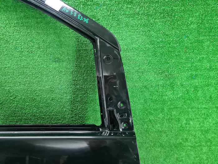 Дверь передняя правая Mercedes V W447 (2014-н.в.)