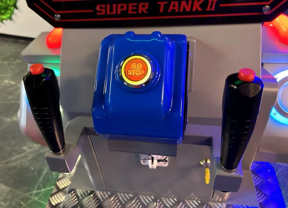 Детский игровой автомат с видео игрой «Супер Танки»