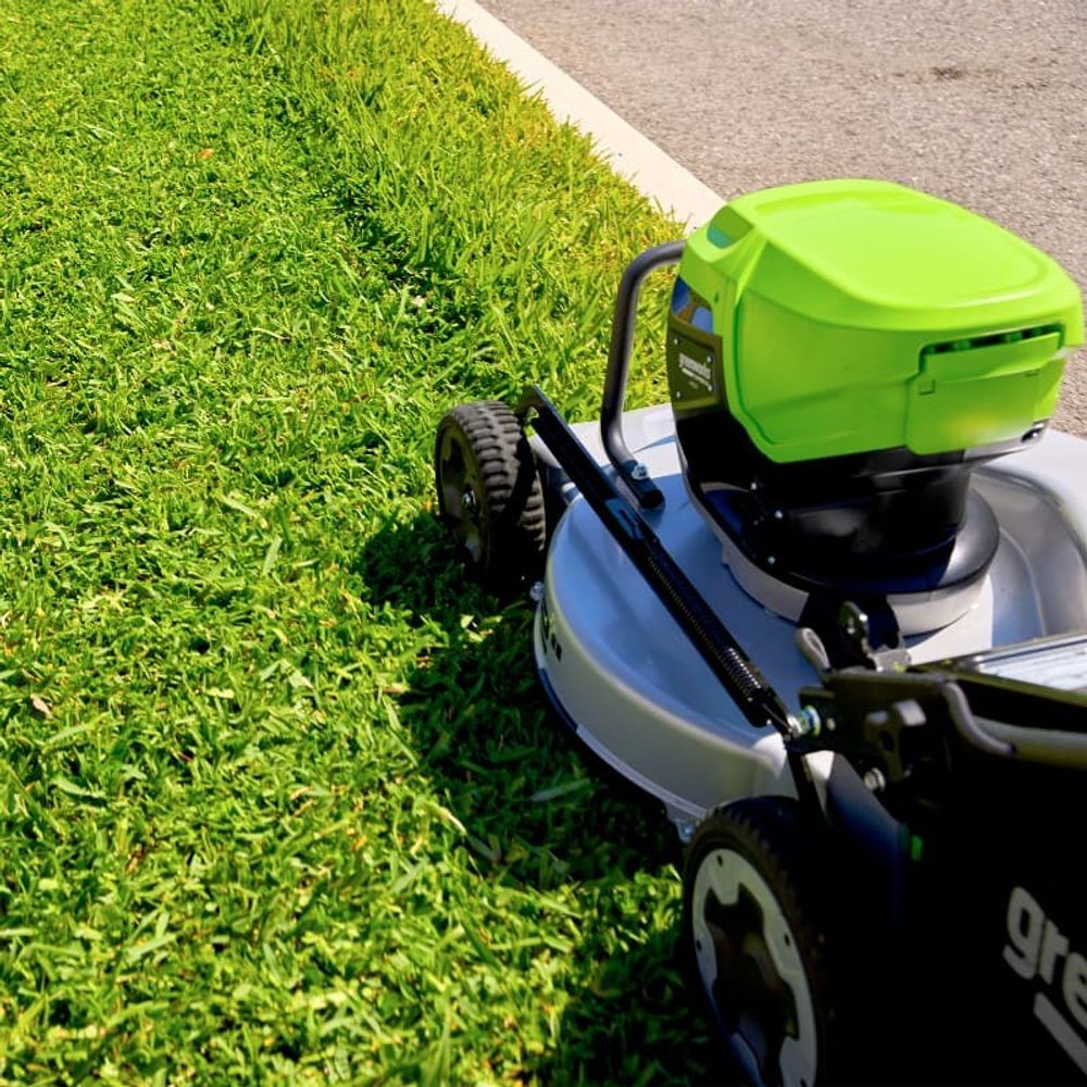 Газонокосилка аккумуляторная Greenworks LM221S Арт. 2519407, OPTIMUSTM, 82V, 56см, самоходная, бесщеточная, без АКБ и ЗУ