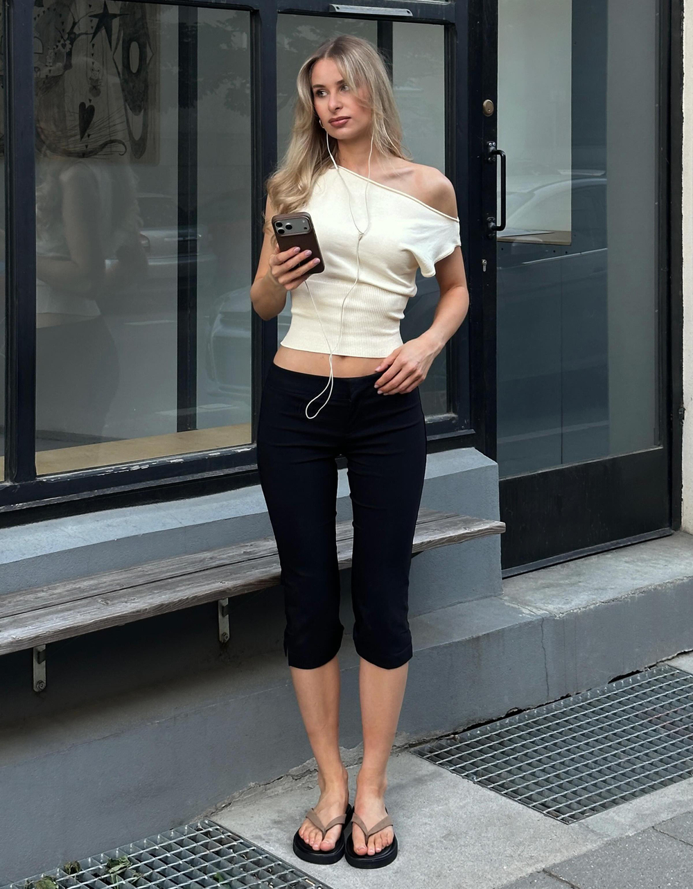 Женский трикотажный топ с вырезом-лодочкой - BERSHKA