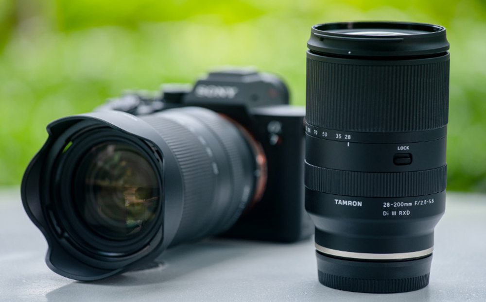 Объектив Tamron 28-200mm f/2.8-5.6 Di III RXD Sony FE (A071SF) (уцененный)