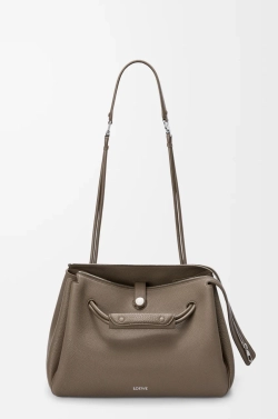 Loewe Большая сумка Madrid из мягкой зернистой телячьей кожи, серо-коричневый