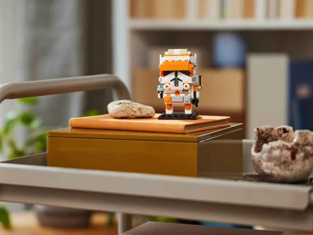 Конструктор LEGO BrickHeadz Star Wars 40675 Командир-клон Коди