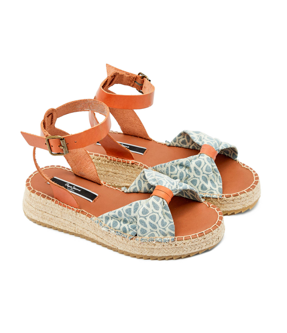 Кожаные босоножки Pepe Jeans London - коричневый(PLS90674)