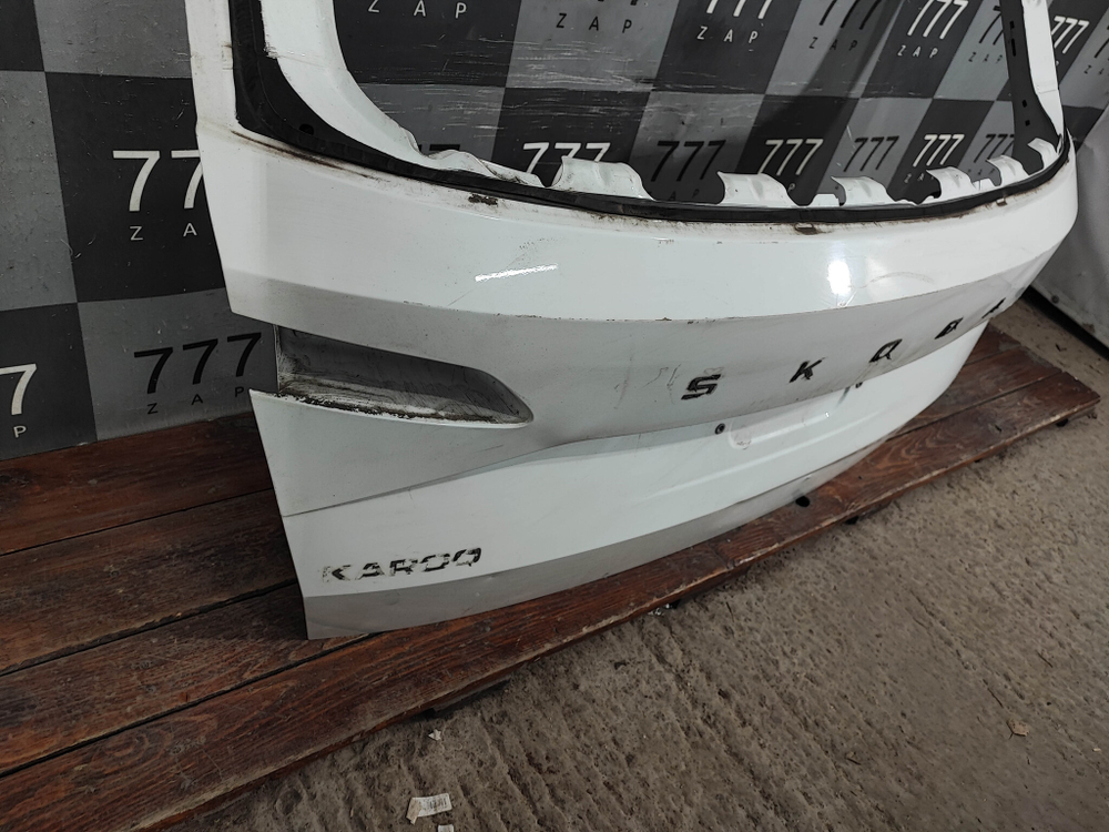 Крышка багажника Skoda Karoq 17-нв Б/У Оригинал 57A827023A