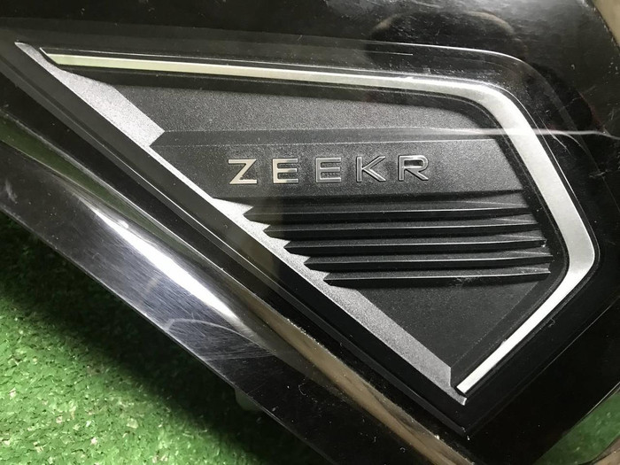 Фонарь левый внешний Zeekr 001 (2021-н.в.)