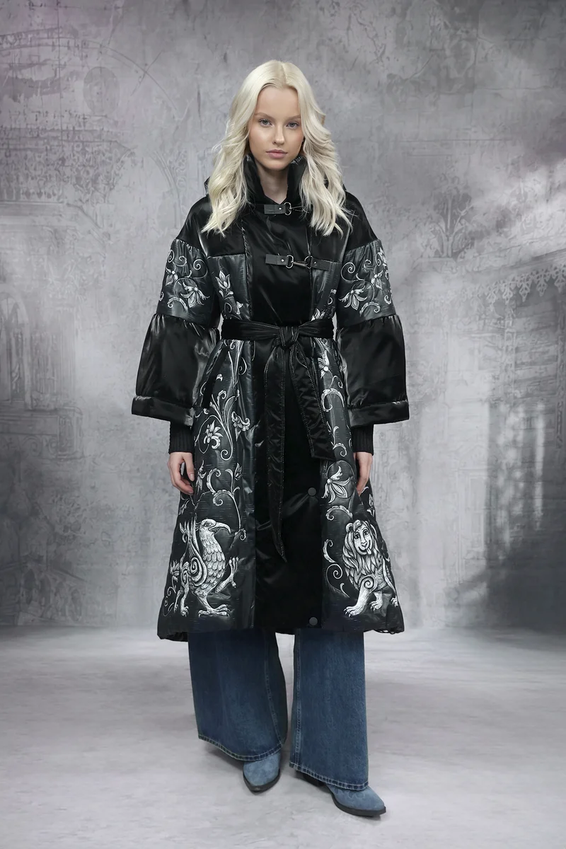 Coat “Knyazhna. Bas-Reliefs in Linocut” (A. Ostrovskaya)