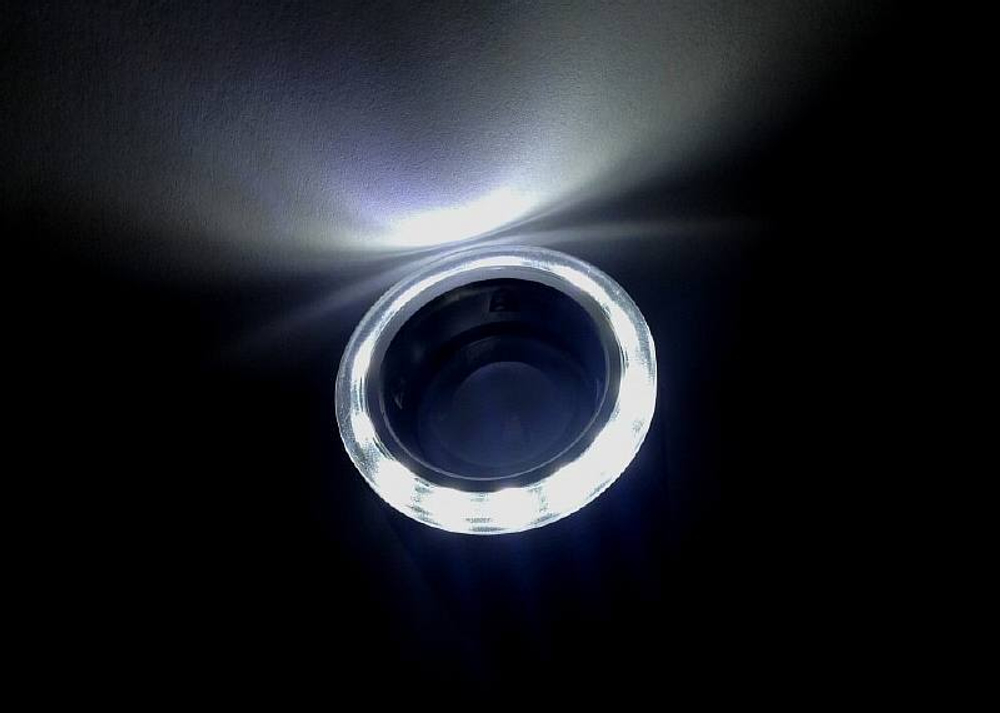 Фонарь светодиодный Electric Torch USB