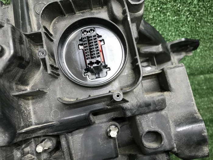 Фара левая Volvo XC90 2 (2014-2019) LED