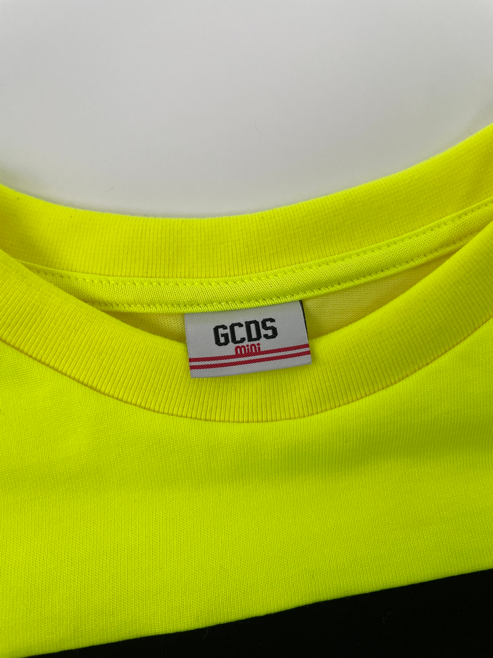 Футболка GCDS