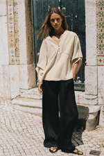 ЛЬНЯНАЯ РУБАШКА ОВЕРСАЙЗ С КОНТРАСТНОЙ ОТСТРОЧКОЙ — ZARA