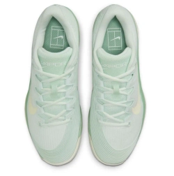 Женские теннисные кроссовки Nike Zoom Vapor 12 - barely green/coconut milk steam