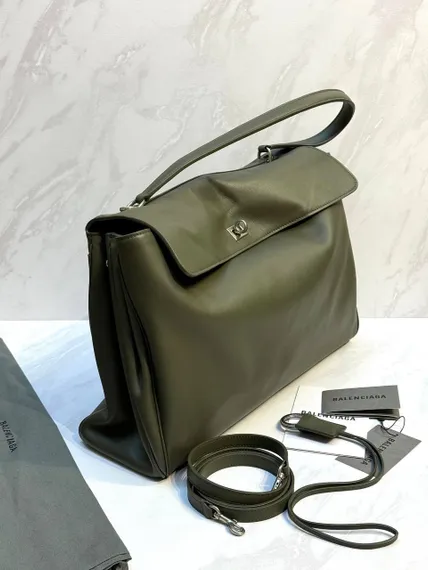 BALENCIAGA RODEO HANDBAG зеленый