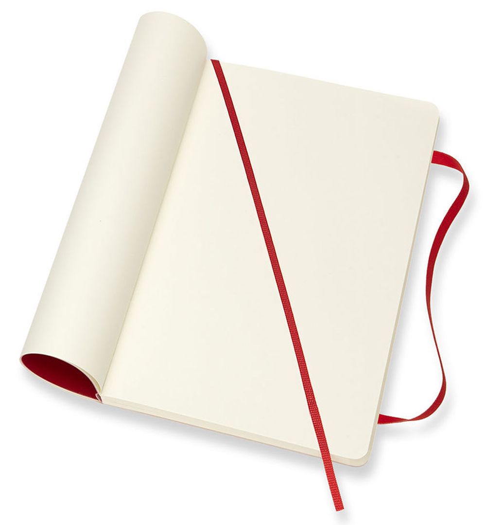 Блокнот Moleskine Classic Soft Large 130х210мм 192стр нелинованный мягкая обложка красный (QP618F2)