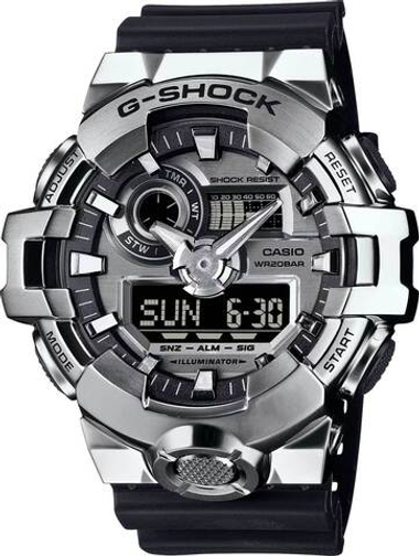 Мужские наручные часы Casio G-Shock GM-700-1A