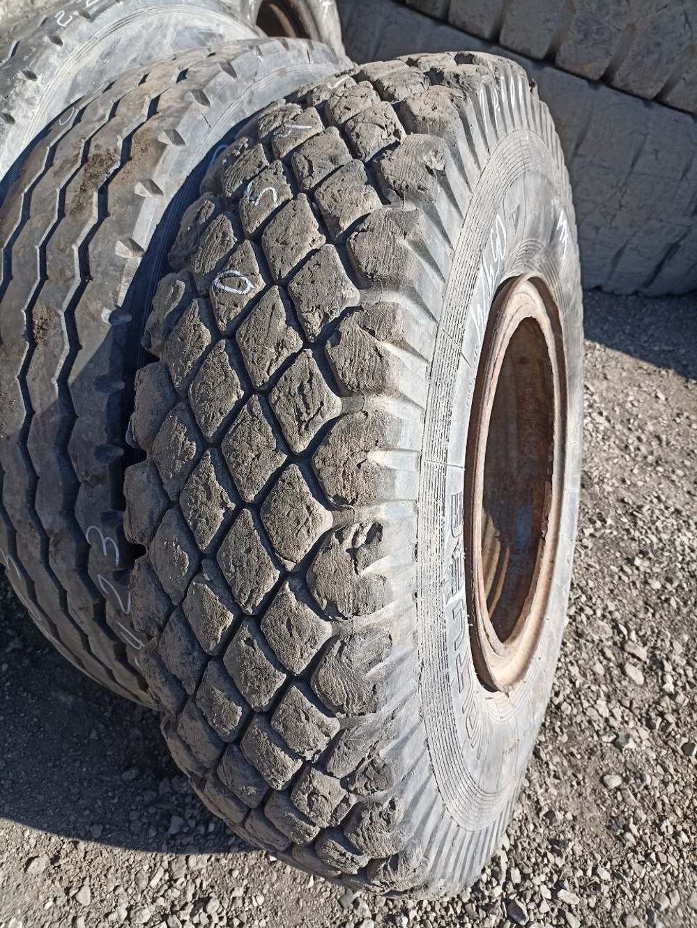 12.00R20 Voltyre ИД-304 шина б/у
