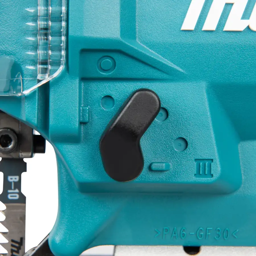 Аккумуляторный лобзик Makita DJV186Z