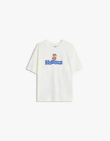 BERSHKA Футболка оверсайз с принтом Shin Chan, белый