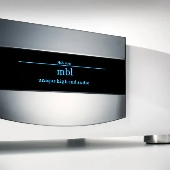 MBL C21 Stereo Power Amp Black Gold