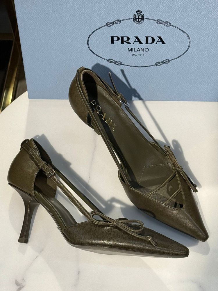 Туфли Prada