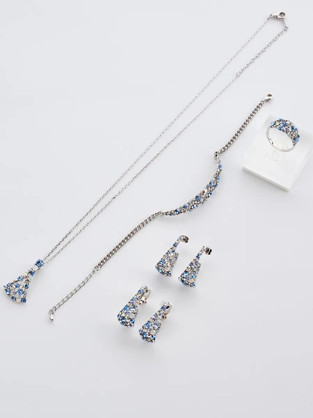 Подвеска на цепочке Россыпь из голубых камней Swarovski