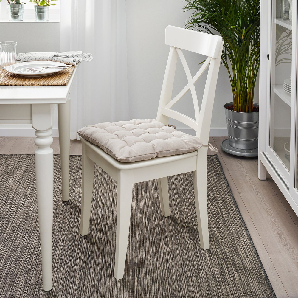 IKEA VIPPÄRT  (ИКЕА ВИППЭРТ)  -  Подушка на стул - бежевая 38x38x6.5 см